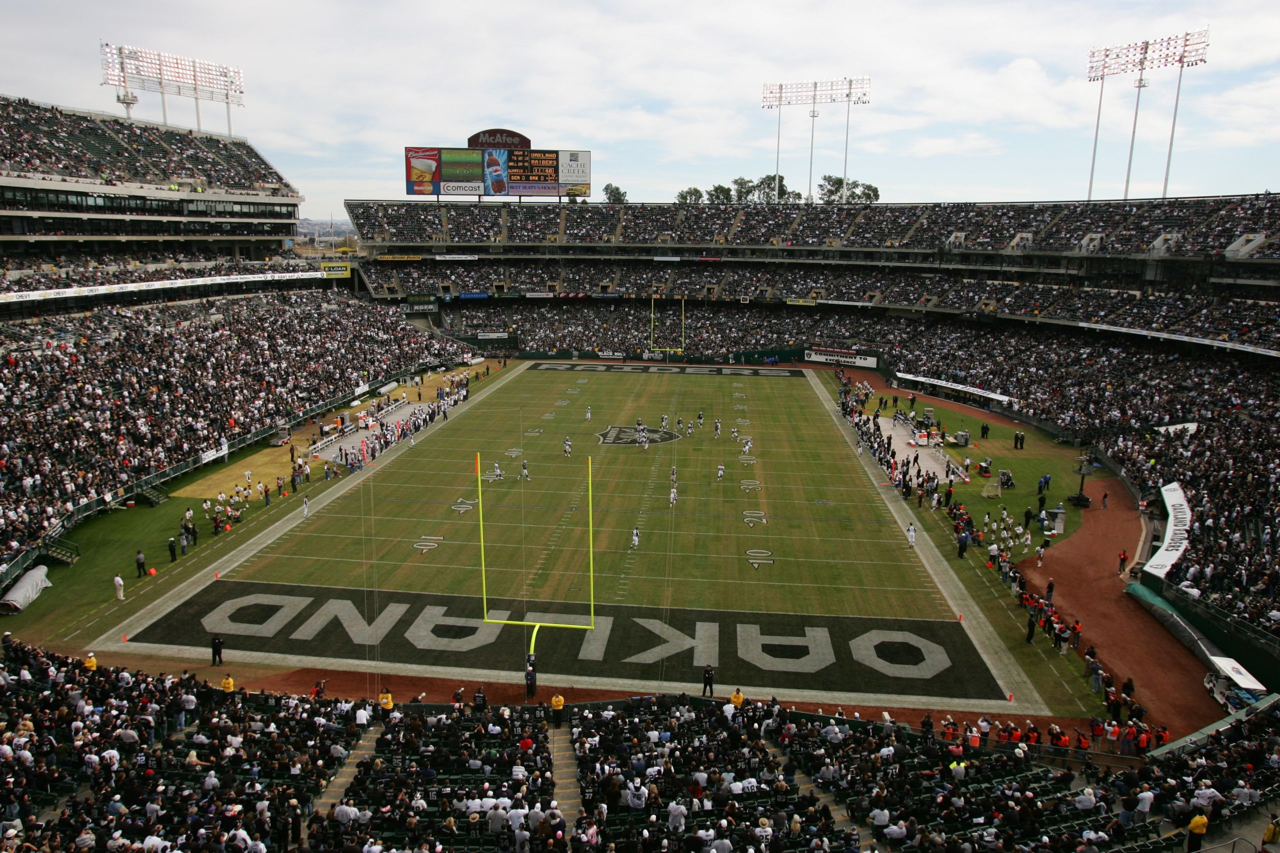 Las Vegas Raiders play first game at new Allegiant Stadium, NFL News