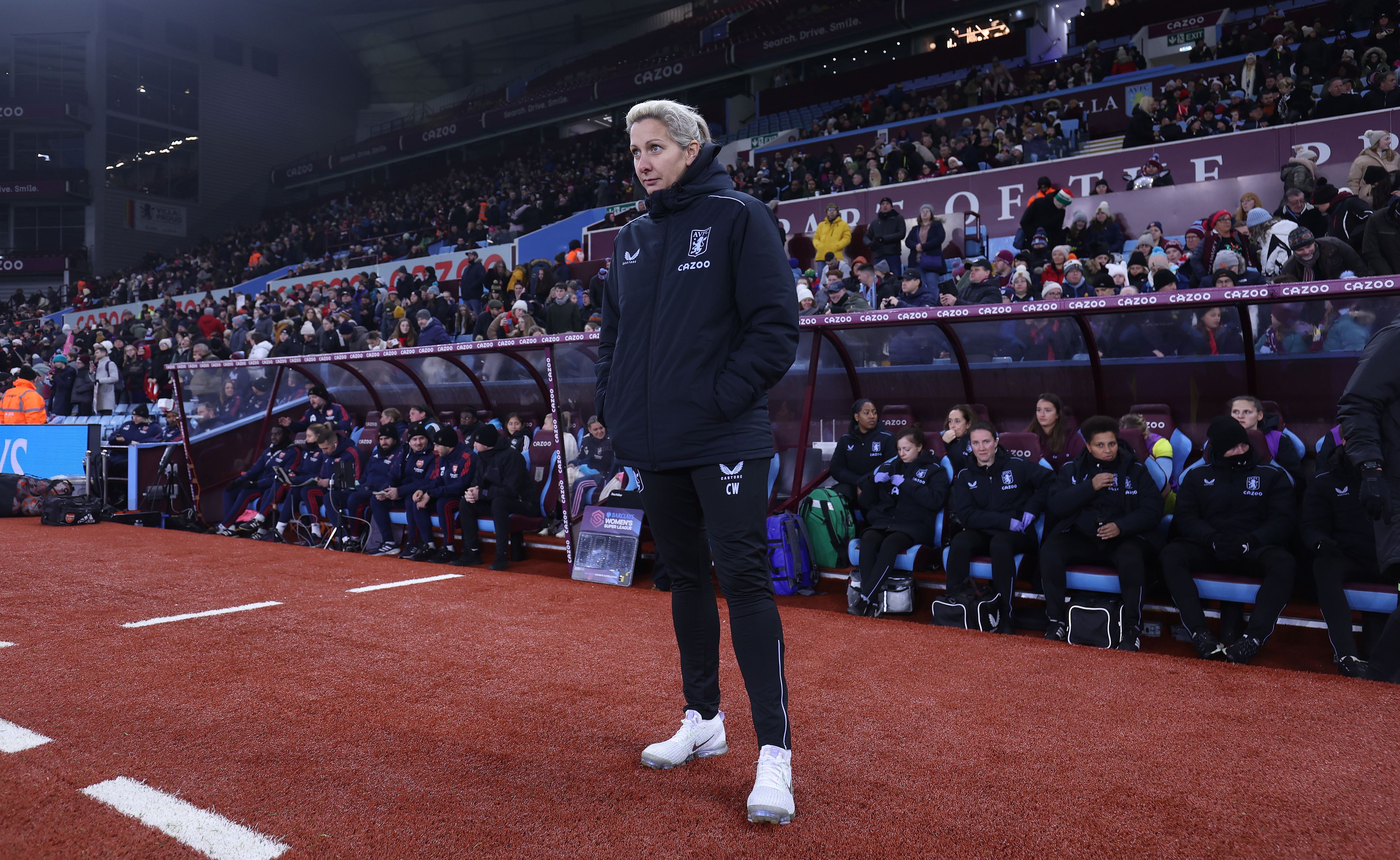 Castore Aston Villa Third Pro Shirt 2023-24 Lucy Parker 15